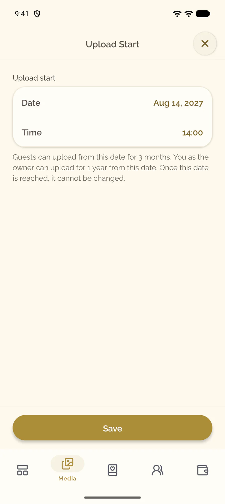 The Upload Start screen of the app with the date and the time